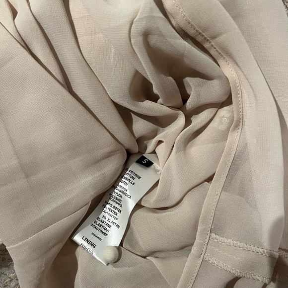 THE ANDAMANE Shimmer Metallic Long Sleeve Mini Dress Small - Picture 6 of 7